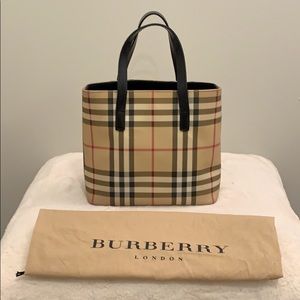 Burberry Nova Check Purse 👜